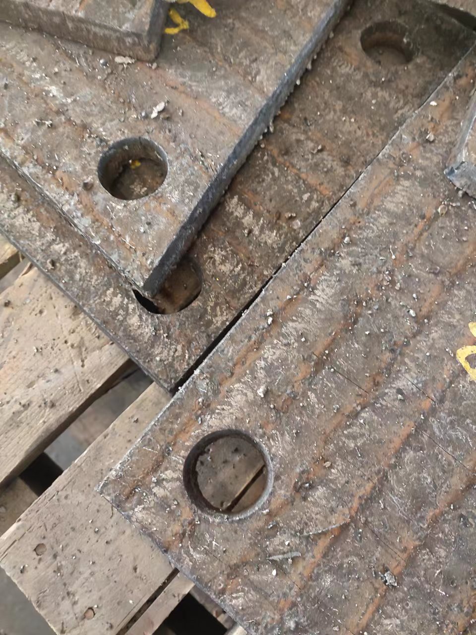 陕西堆焊耐磨板